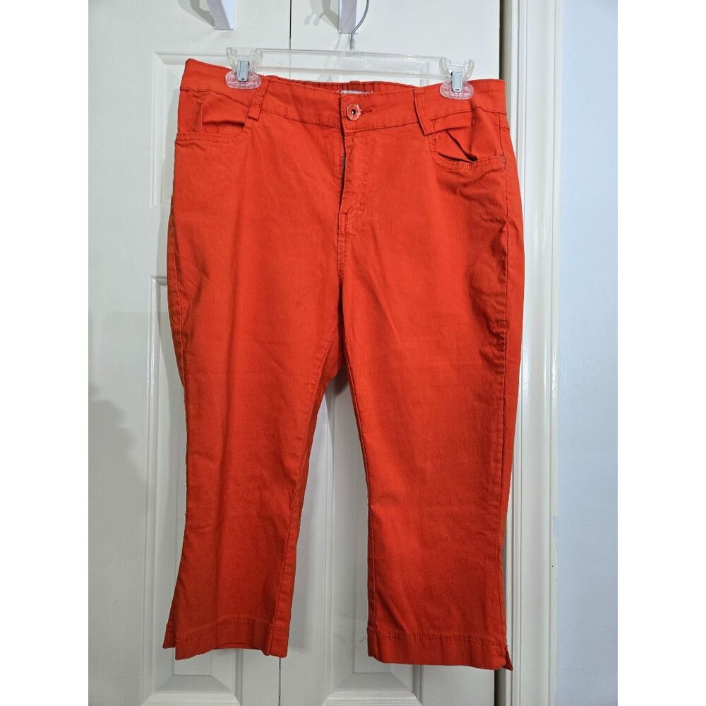 QQmy Juniors Orange Capri Pants Size 19/20 Cotton/Polyester